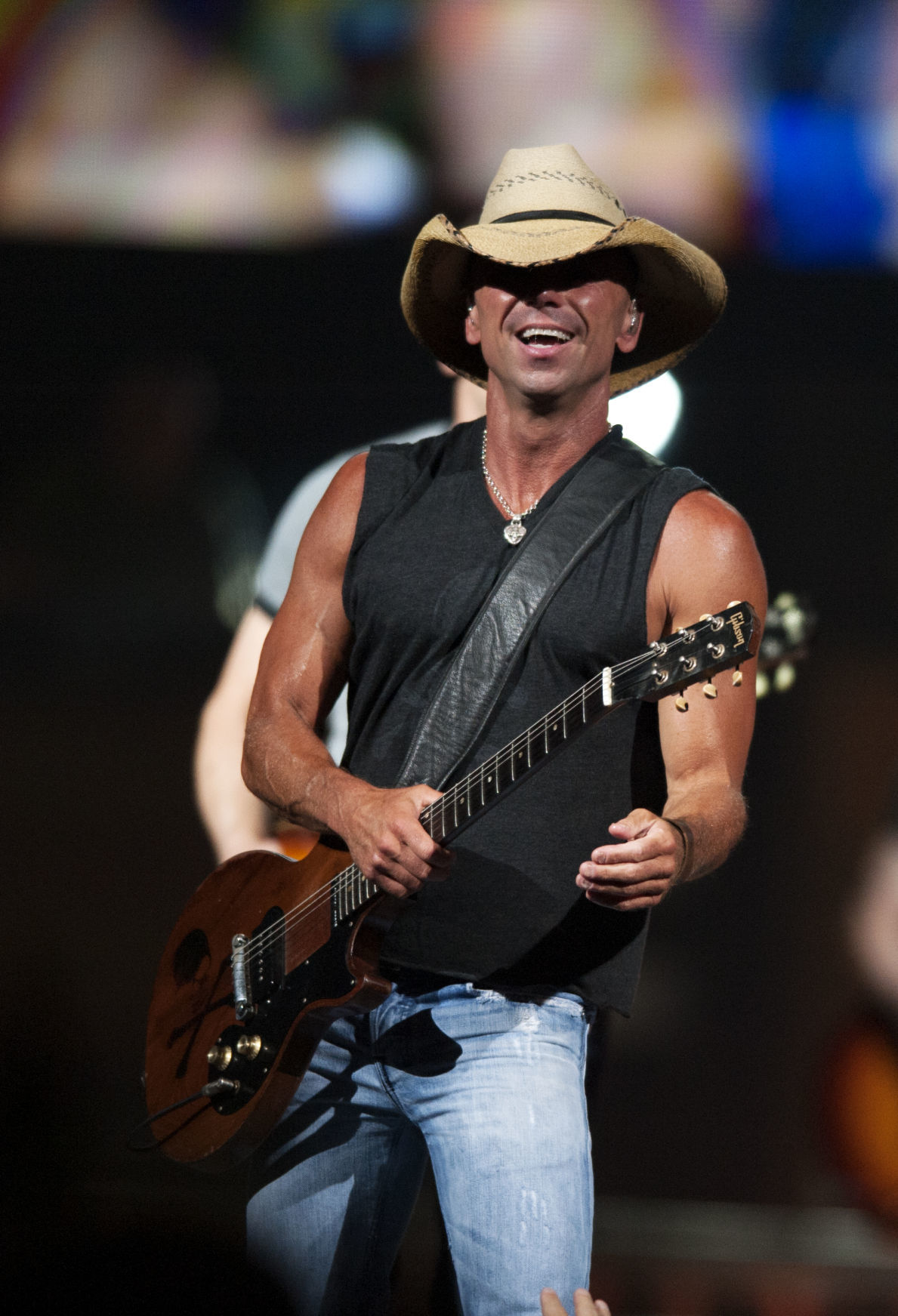 Kenny Chesney - May 18